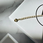 single pearl choker necklace on gold chain